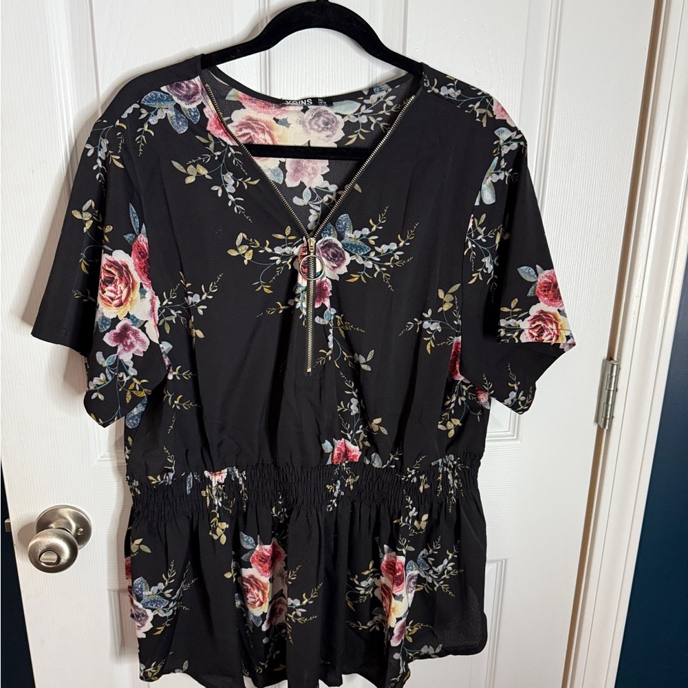 YOINS Black Floral Blouse
